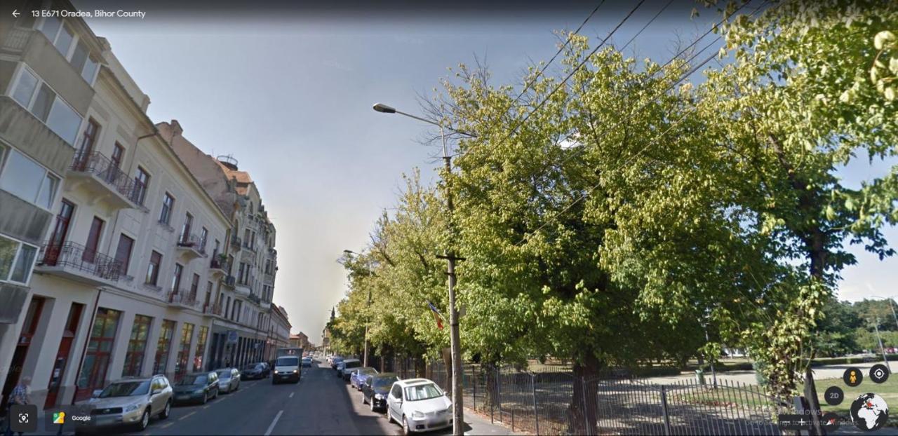 Apartment First December Oradea Bagian luar foto